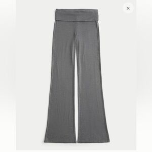 Fold waist lounge pant 🤍